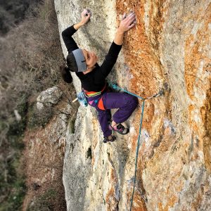 Alice scala il muro di Jercio nel settore Brojon a Lumignano