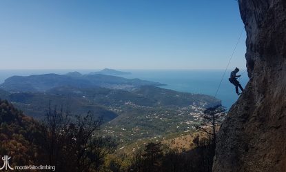 Monte Faito climbing area – Reny the ripper
